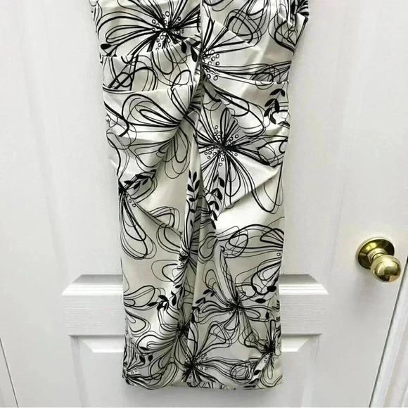 London Times Sheath Dress Sleeveless Ruched Bodycon Ivory & Black Size 4 - Picture 6 of 16